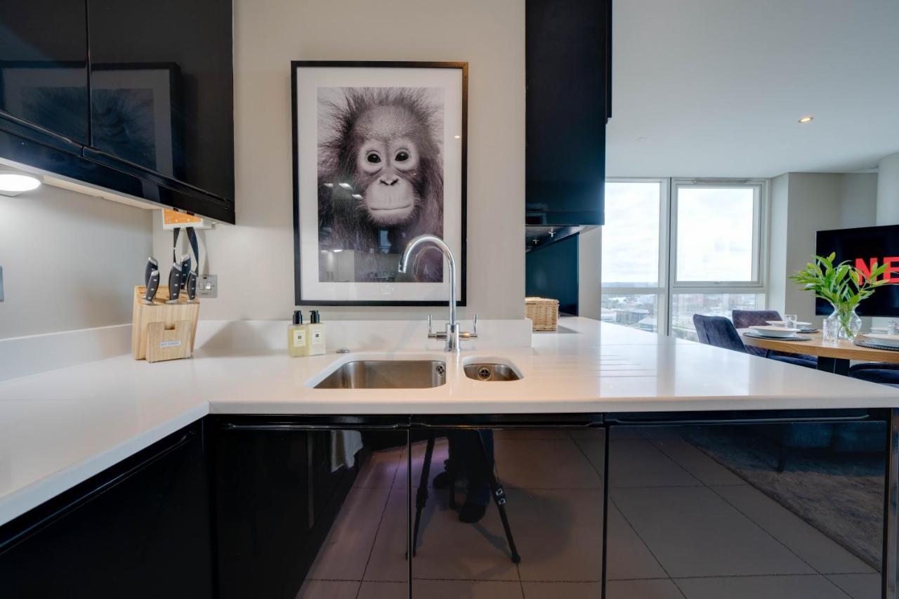 Tallest Building In The City Centre Sleeps 5 Incredible City Mountain And Lagan Views Belfast Exterior photo